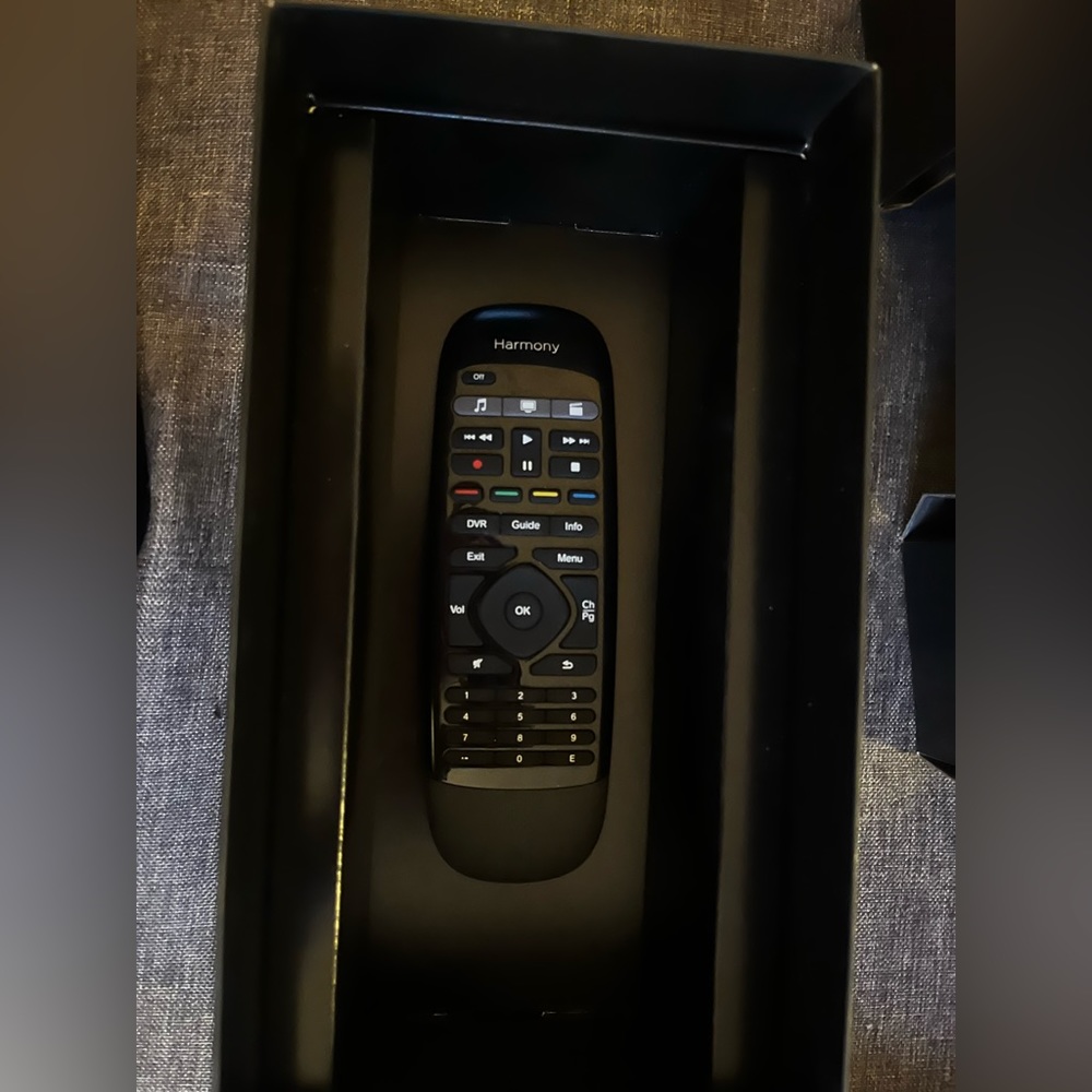 Logitech harmony Smart Control system - Picture 7 of 9